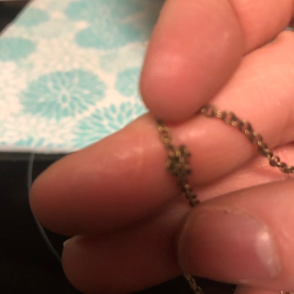 ❤️Winged Heart Costume Necklace-  496 $9 or $6 w/bundle - Picture 2 of 2